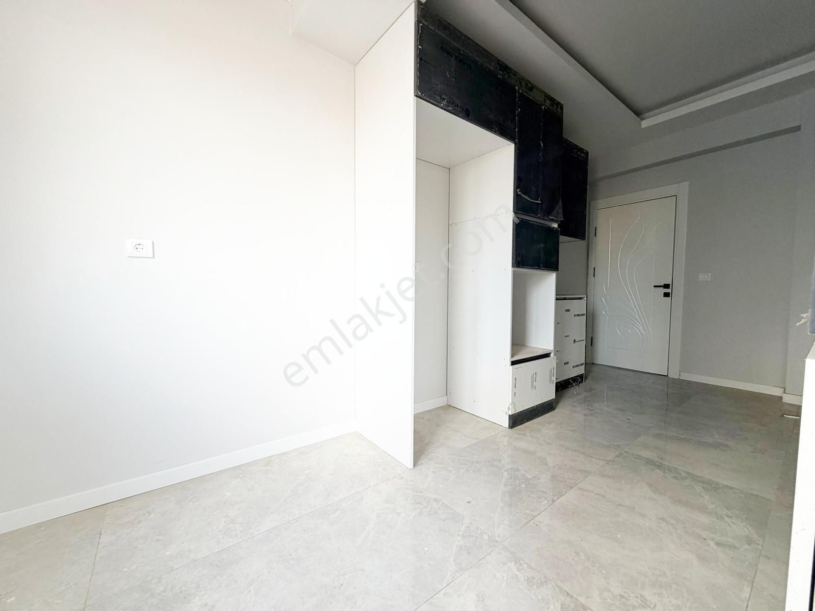 Yuvam Gayrimenkul'den Ara Katta Acil Satılık 3+1 - Görsel 14