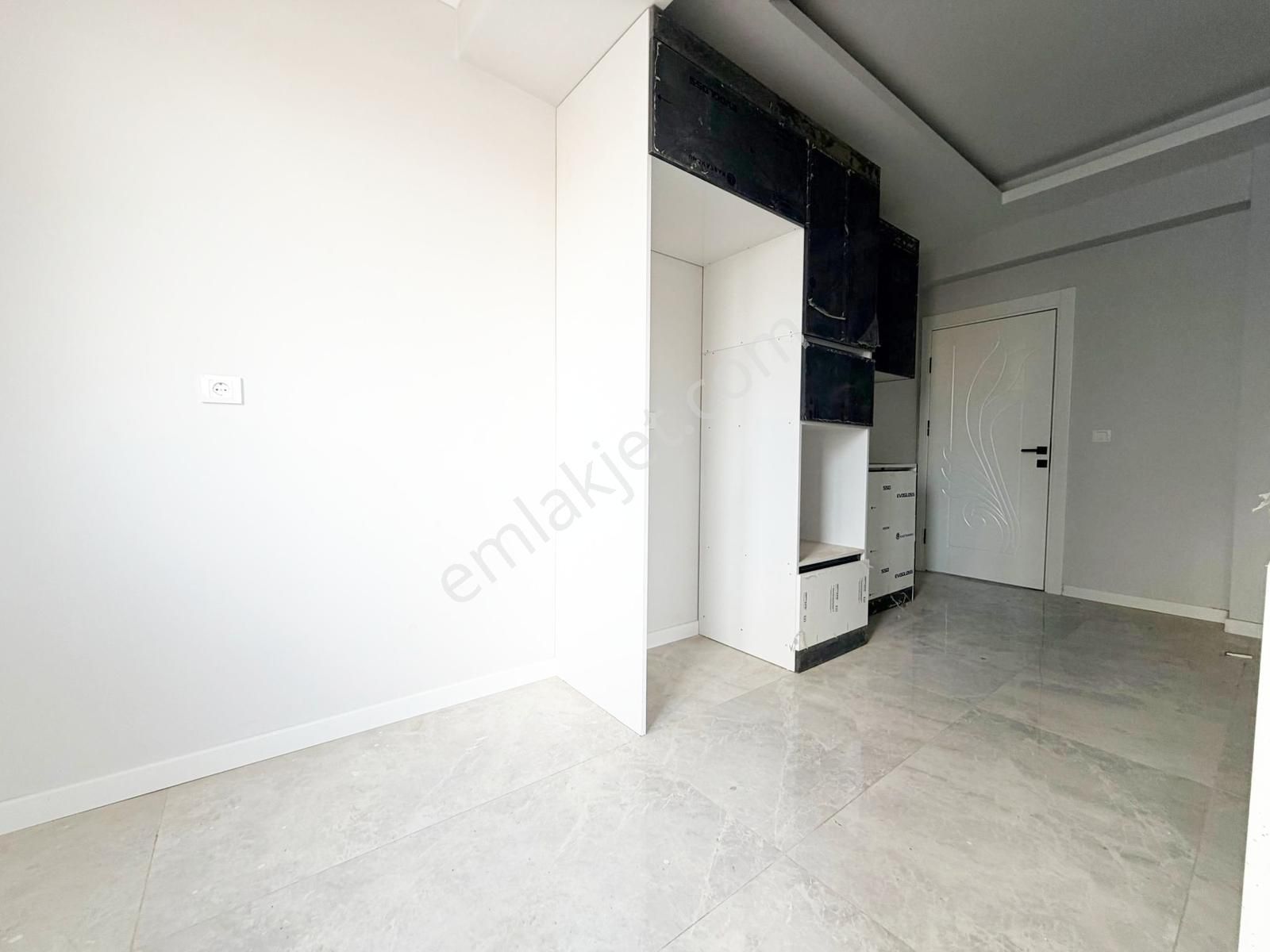 Yuvam Gayrimenkul'den Ara Katta Acil Satılık 3+1 - Görsel 4