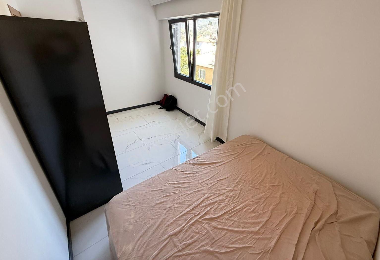 Grow Emlak Dalaman Merkezde Eşyalı Satılık 1+1 - Görsel 3