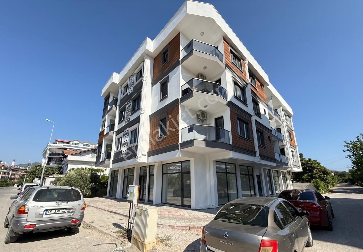 Grow Emlak Dalaman Merkezde Eşyalı Satılık 1+1 - Görsel 4