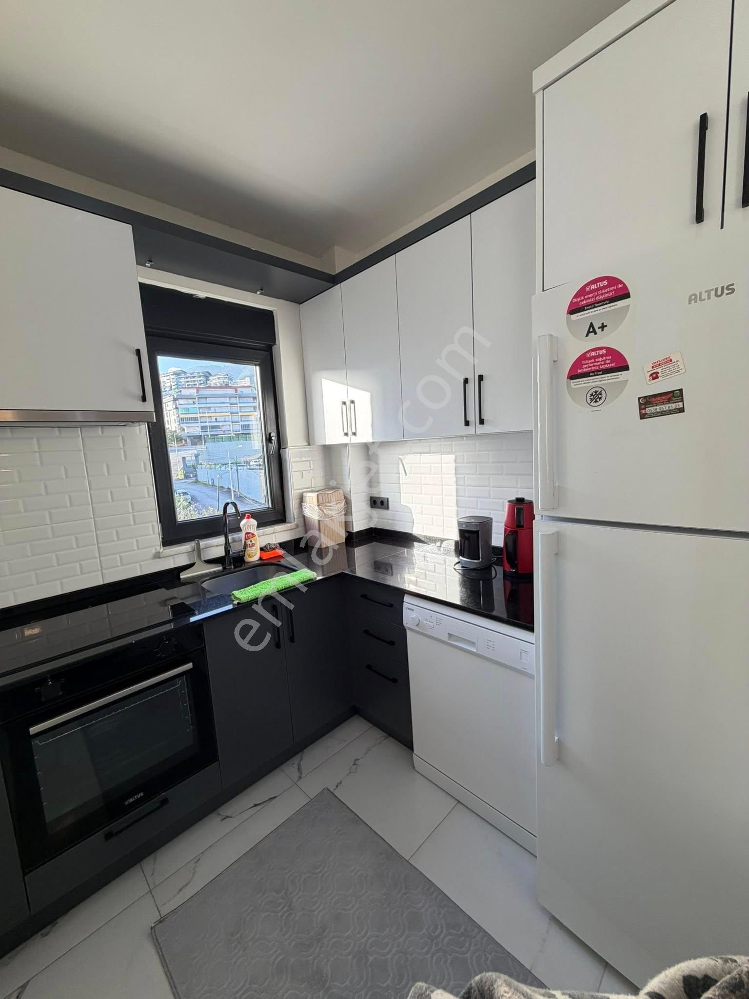 Alanya Merkezde Günlük Ve Haftalik 1+1 Eşyalı Daire - Görsel 7