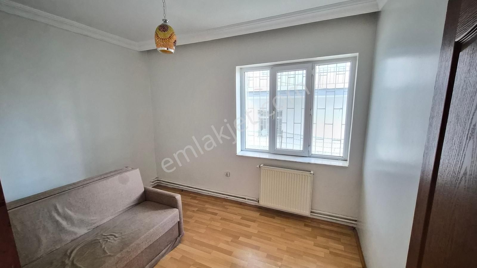 Kent Emlak'tan Abidin Paşada Ön Cephede Satılık Daire - Görsel 14