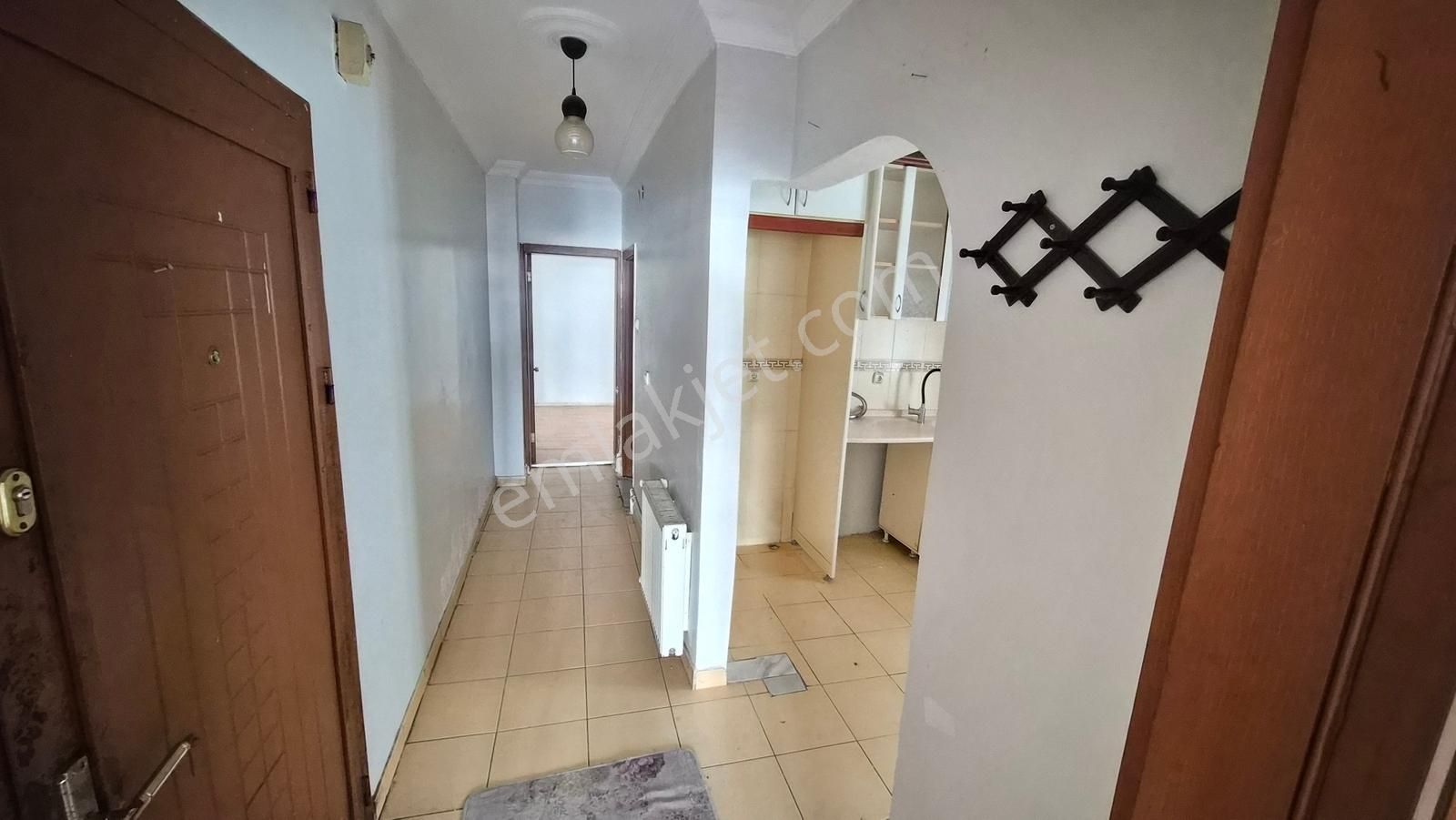 Kent Emlak'tan Abidin Paşada Ön Cephede Satılık Daire - Görsel 3