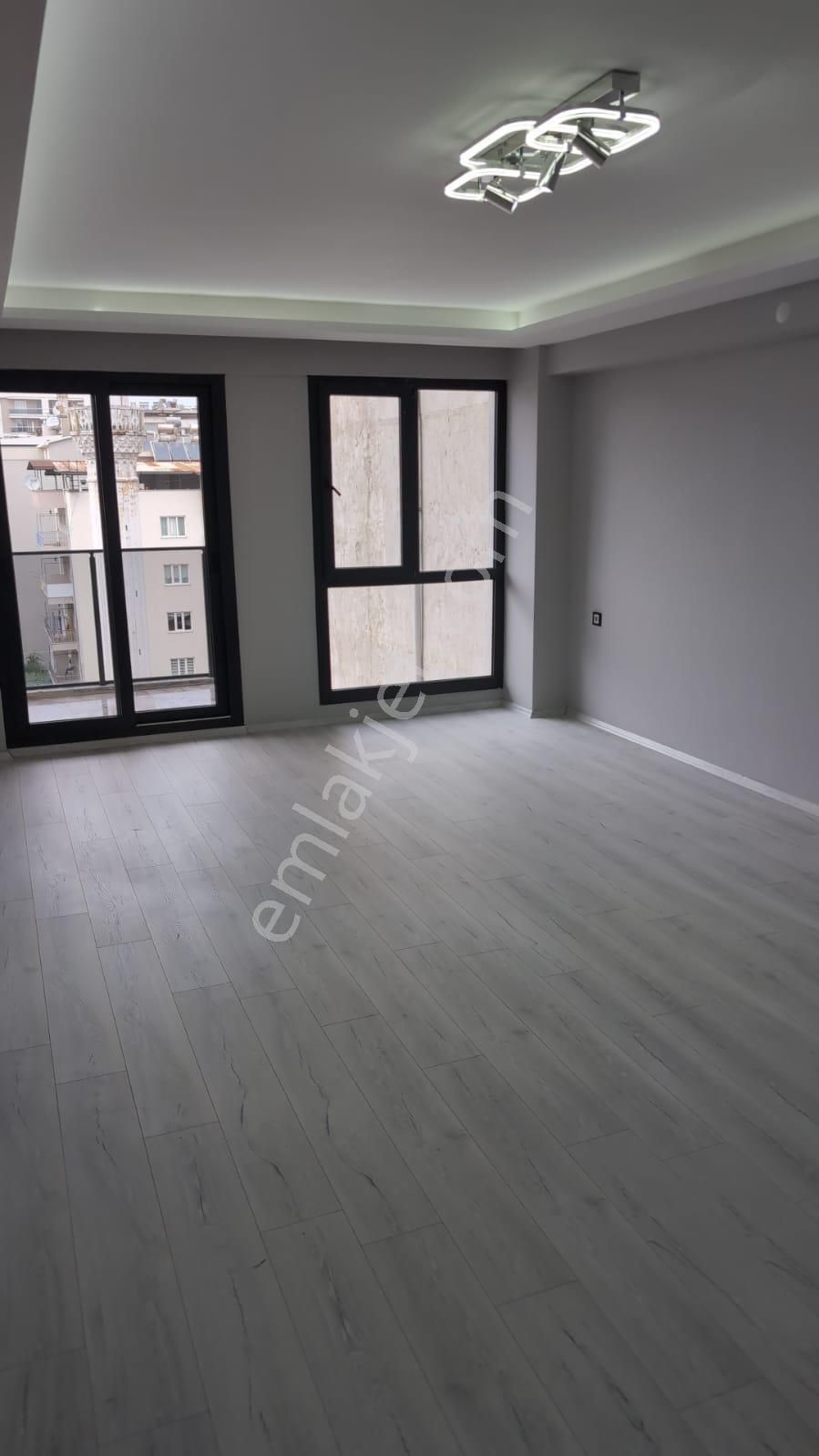 İncirliova Zafer Mah. Sıfır Binada, Mobilyalı, 4+1 Kiralık Daire - Görsel 8