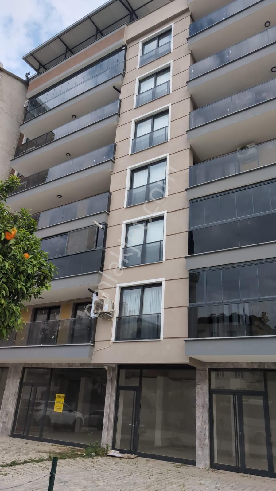 İncirliova Zafer Mah. Sıfır Binada, Mobilyalı, 4+1 Kiralık Daire - Görsel 5