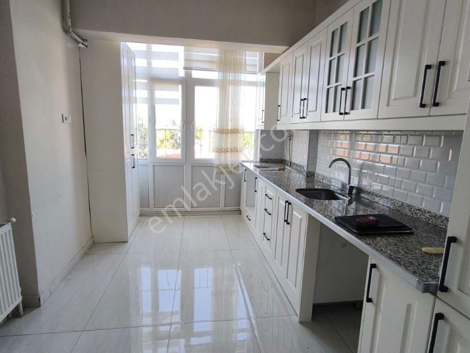 Kısacık'dan Kavaklık Mah Kiralık 3+1 Bakımlı Daire - Görsel 3