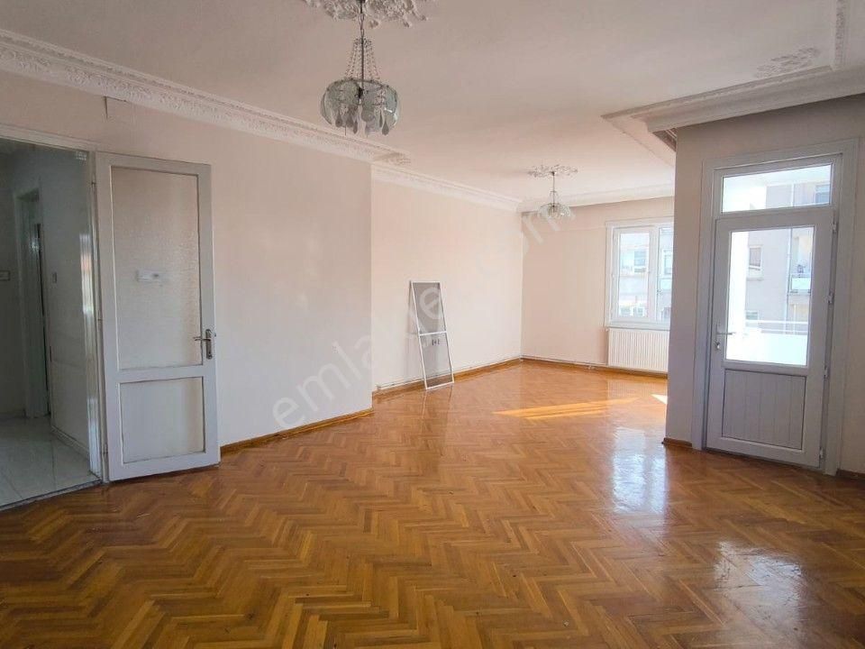 Kısacık'dan Kavaklık Mah Kiralık 3+1 Bakımlı Daire - Görsel 9