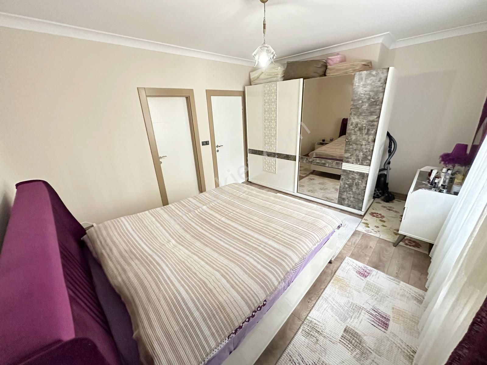 Menderes'te 3+1 Yüksek Giriş Site İçerisinde Satılık Geniş Daire - Görsel 19
