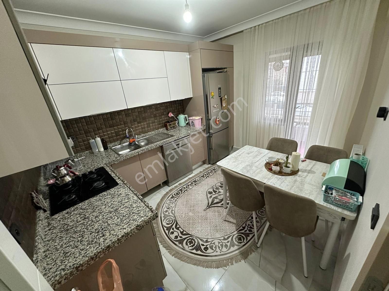 Menderes'te 3+1 Yüksek Giriş Site İçerisinde Satılık Geniş Daire - Görsel 2