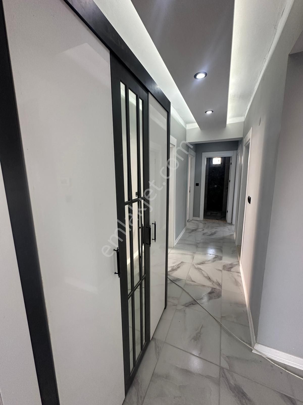 Afyon Üçok Emlaktan Fatih Mah Satılık 3+1 Sıfır Lüx Daireler - Görsel 6