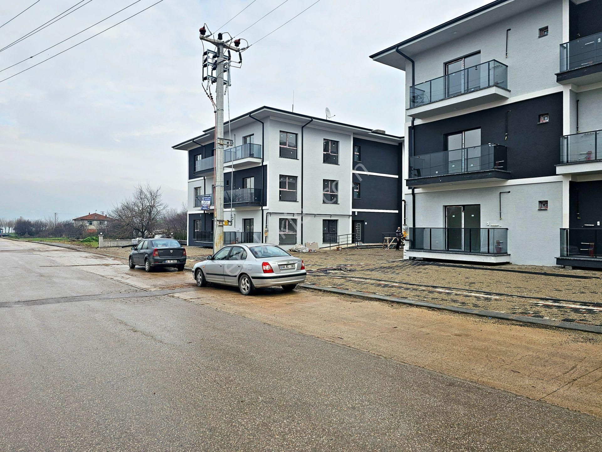 Başiskele Yeniköy Karşıyaka Mah.'de Kiralık Ferah Lüks 1+1 Daire - Görsel 19