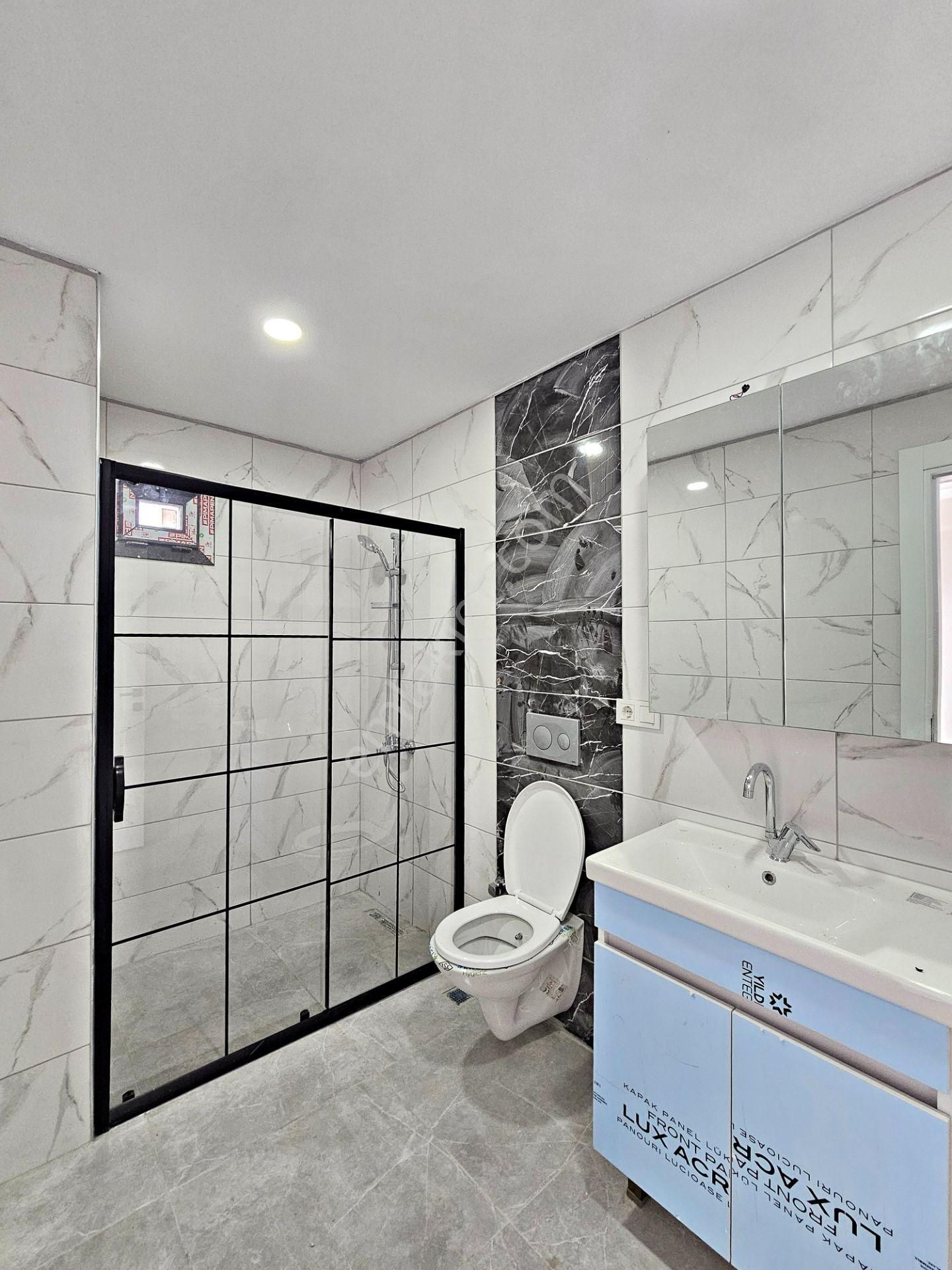 Başiskele Yeniköy Karşıyaka Mah.'de Kiralık Ferah Lüks 1+1 Daire - Görsel 15