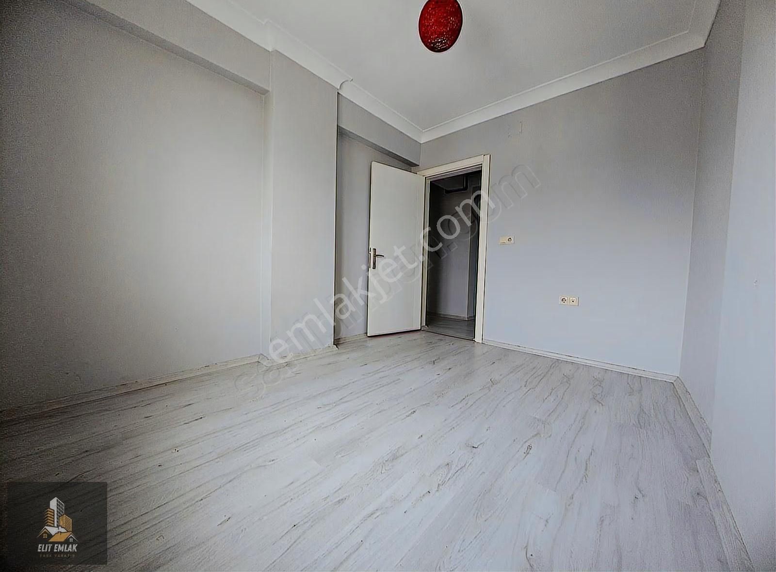 Elit Emlak'tan Cumhuriyet Mahallesi 2+1 Kiralık Daire - Görsel 5