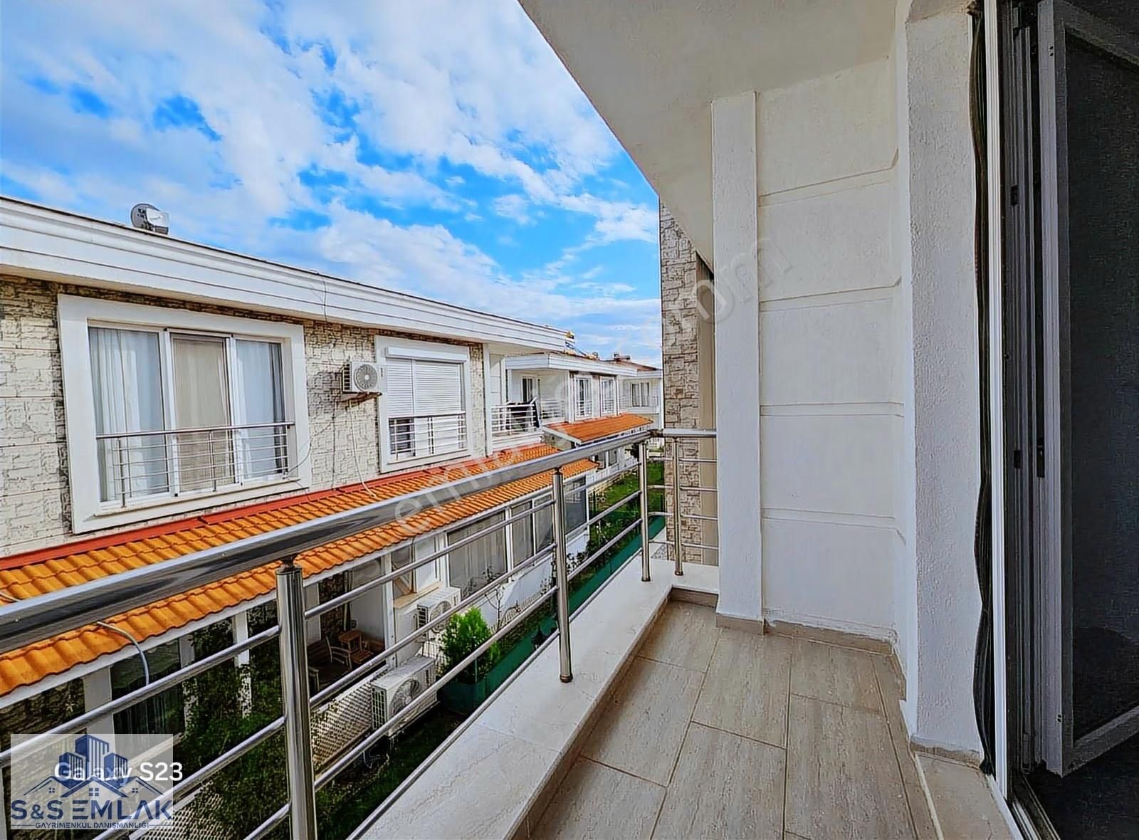 S&s Emlakdan Küçükköyde Havuzlusite İçerisinde Satılık 3+1 Villa - Görsel 12