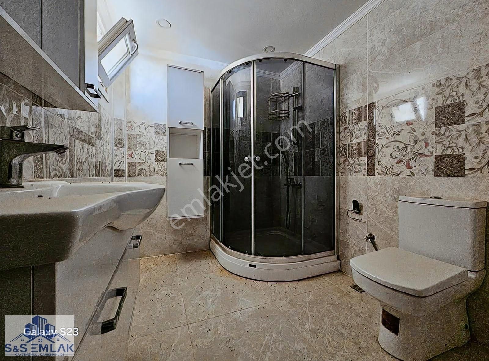 S&s Emlakdan Küçükköyde Havuzlusite İçerisinde Satılık 3+1 Villa - Görsel 6