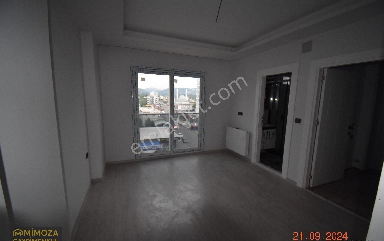 Merkezi Konum, Cadde Üzerinde Kiralık 2+1 Daire - Görsel 6