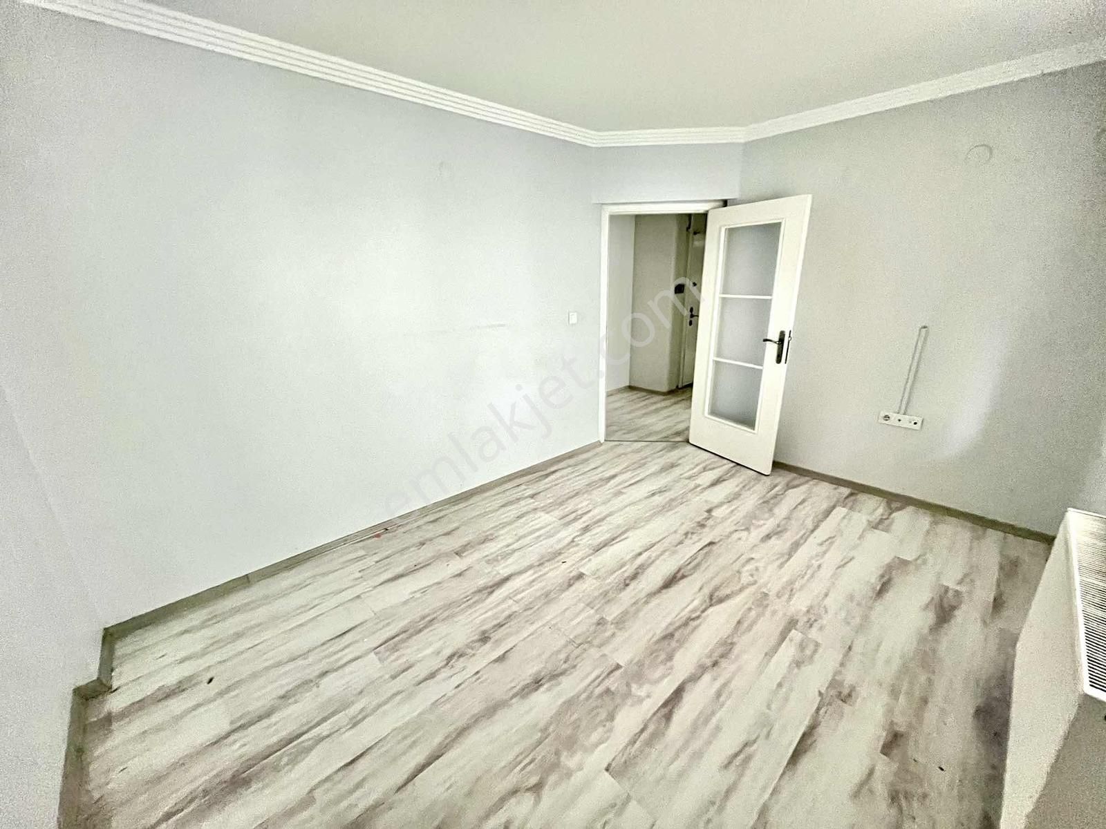 Avantaj'dan Yeşilbayır'da Cadde, Okul Yakını 2+1 Geniş Daire - Görsel 17