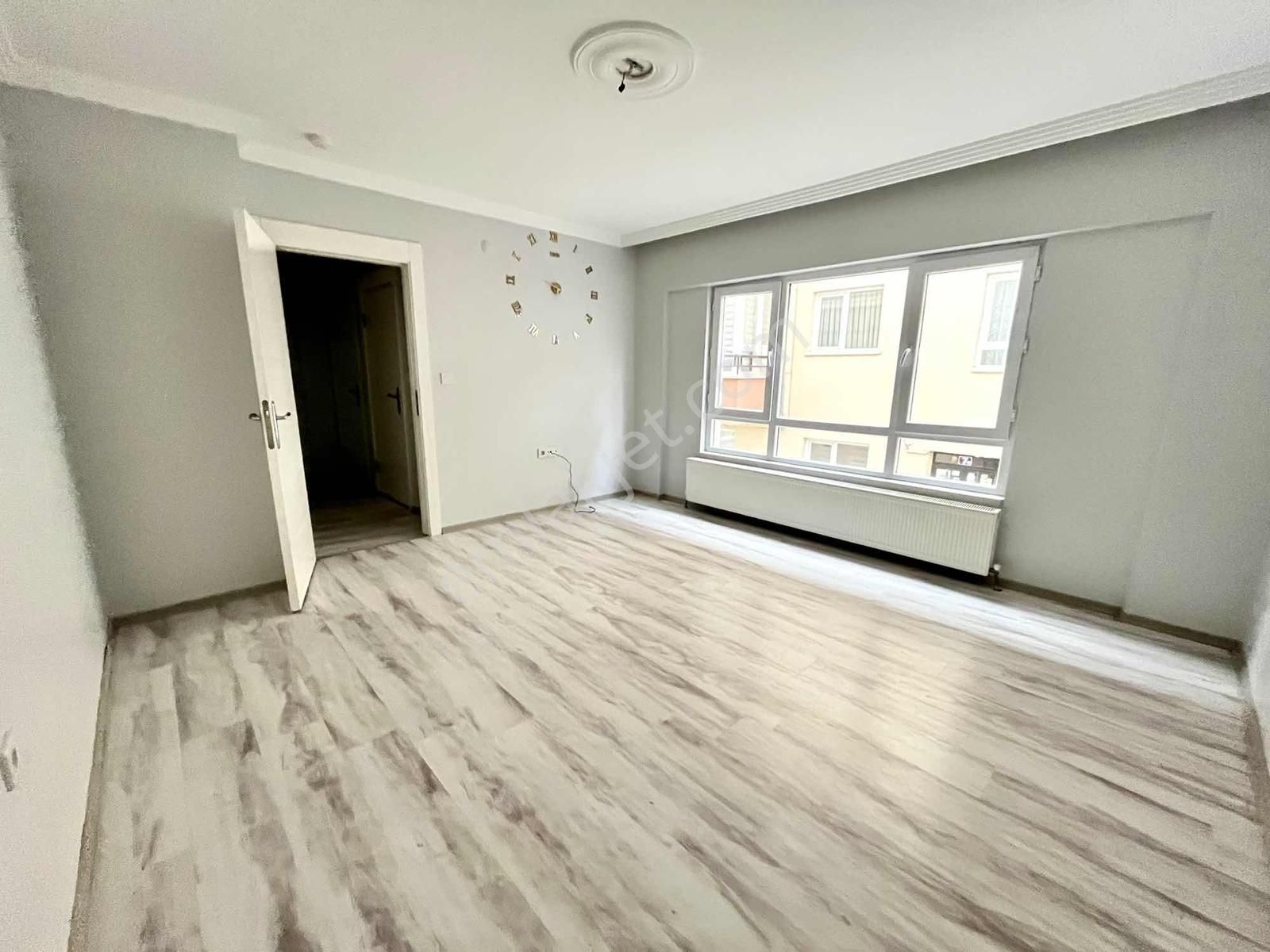 Avantaj'dan Yeşilbayır'da Cadde, Okul Yakını 2+1 Geniş Daire - Görsel 12