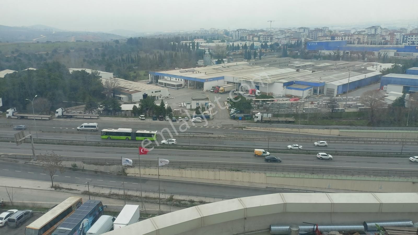 İstim Sanayi Sitesinde Kiralık Balkonlu Tek Ofis - Görsel 16