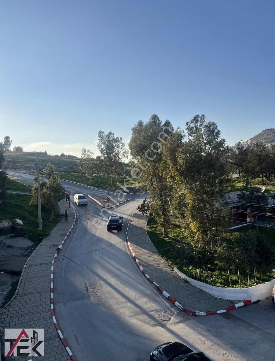 Bayraklı Şehir Hastanesi Toki Girişi 2+1 Geniş Kiralık Daire - Görsel 11