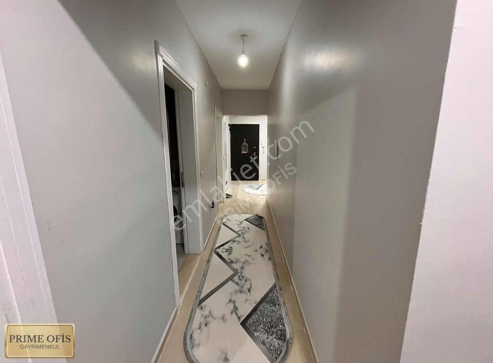 Altınevler'de Geniş Yüksek Katta Güney Cephe 3+1 Daire - Görsel 4