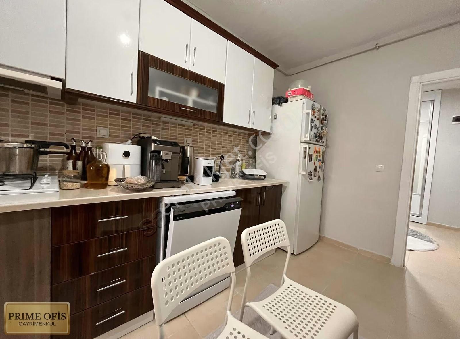 Altınevler'de Geniş Yüksek Katta Güney Cephe 3+1 Daire - Görsel 9