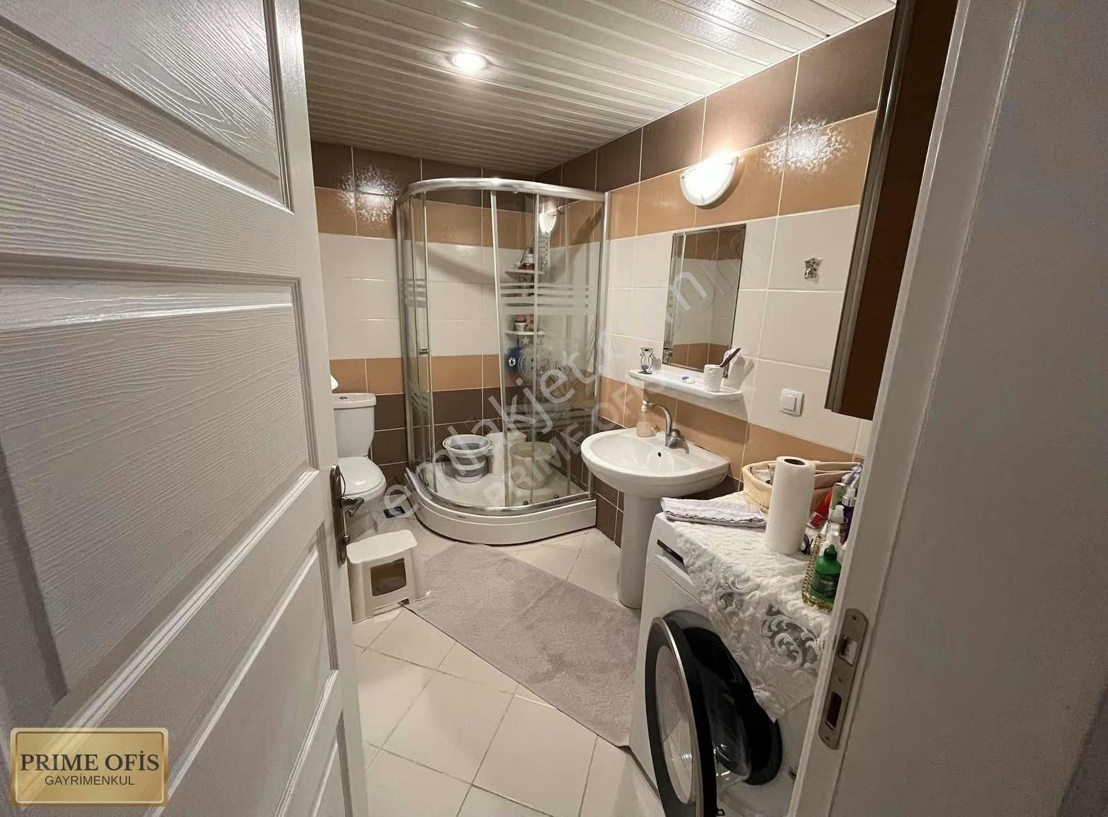 Altınevler'de Geniş Yüksek Katta Güney Cephe 3+1 Daire - Görsel 29