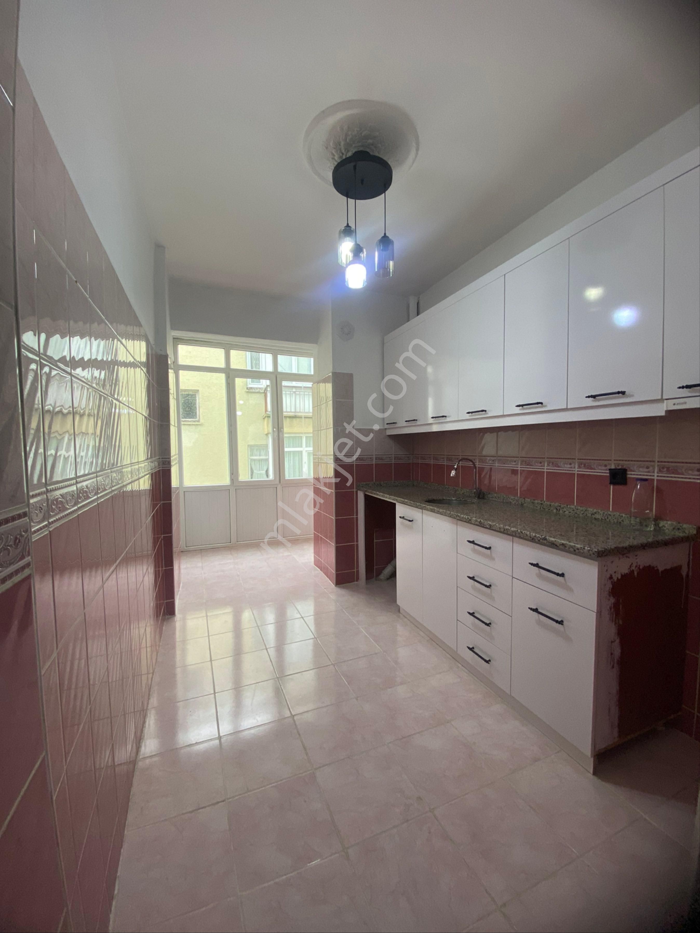 Dokuma Ulusta 2+1 Kiralık Ayrı Mutfaklı Daire - Görsel 15