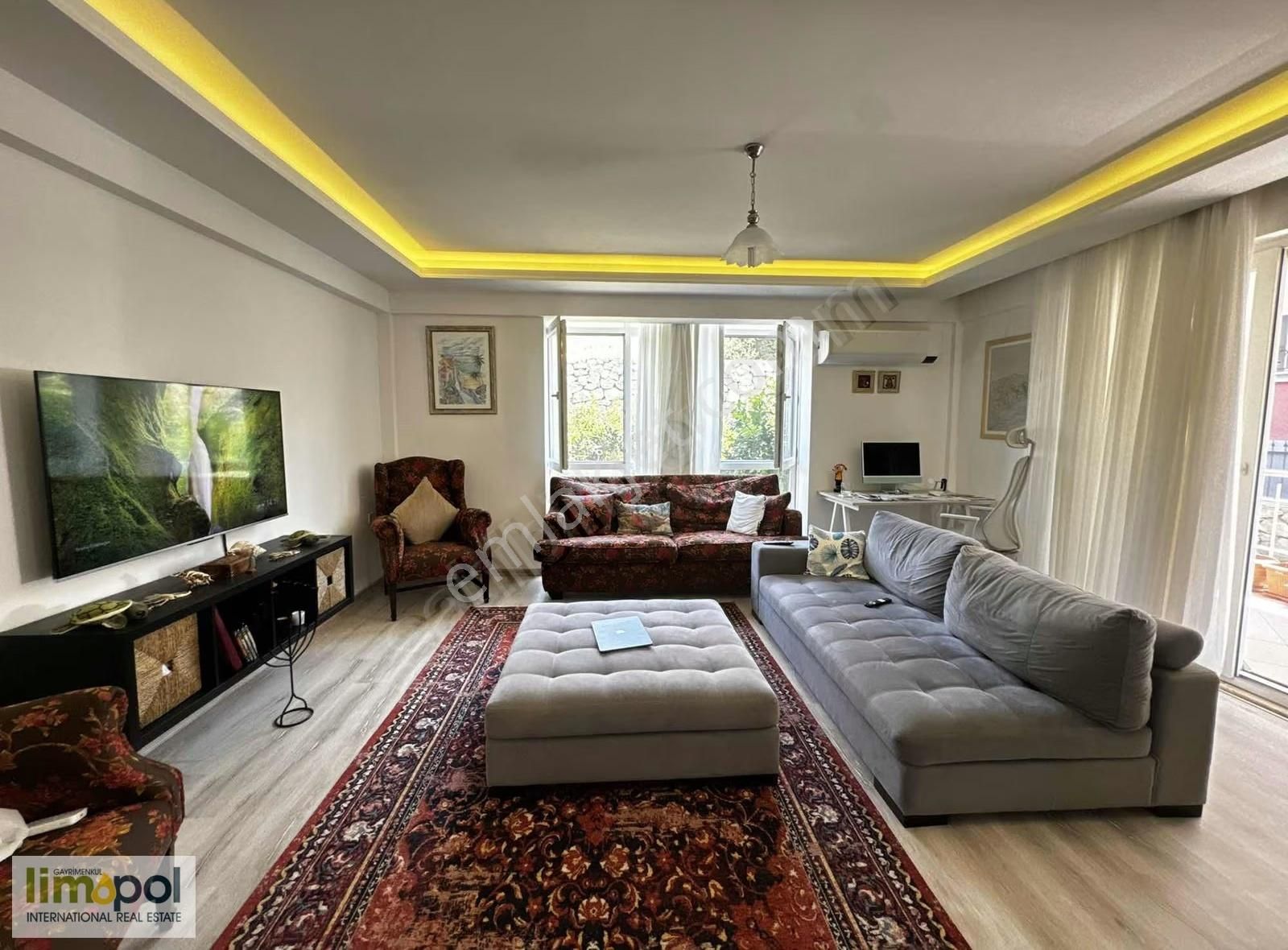 Patlangıç'ta 3+1 120 M2 Giriş Kat Nezih Sitede Satılık Daire - Görsel 17