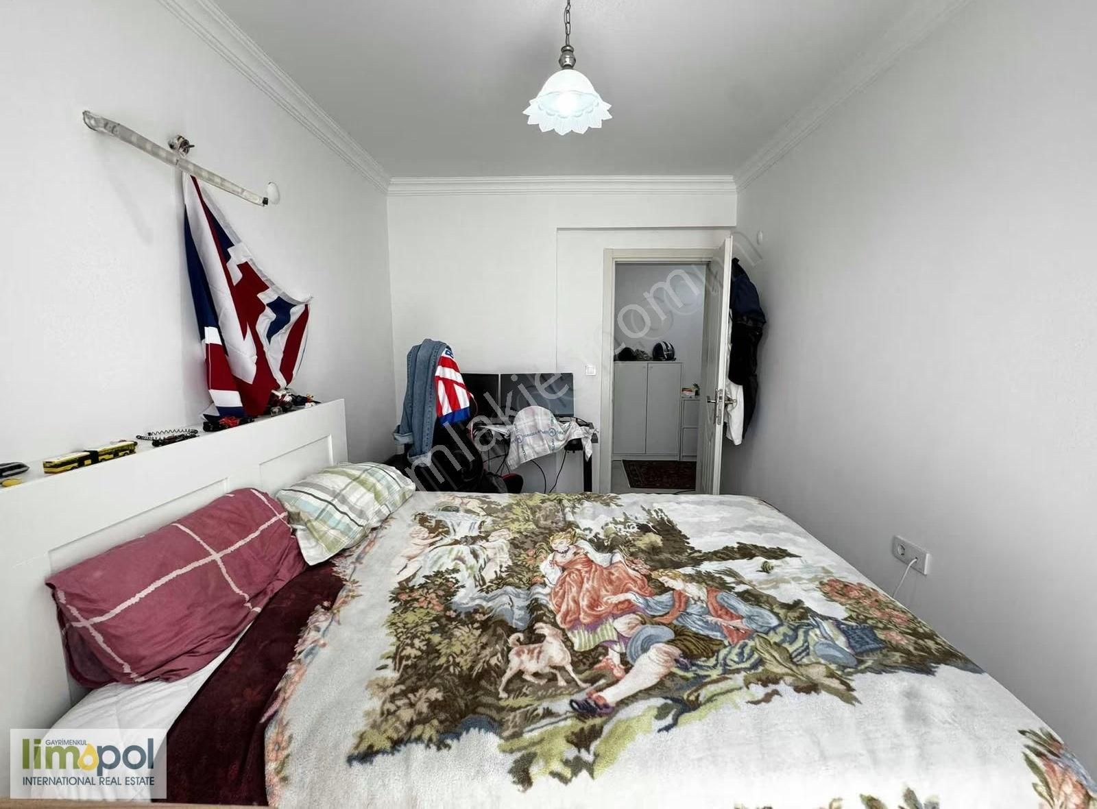 Patlangıç'ta 3+1 120 M2 Giriş Kat Nezih Sitede Satılık Daire - Görsel 10