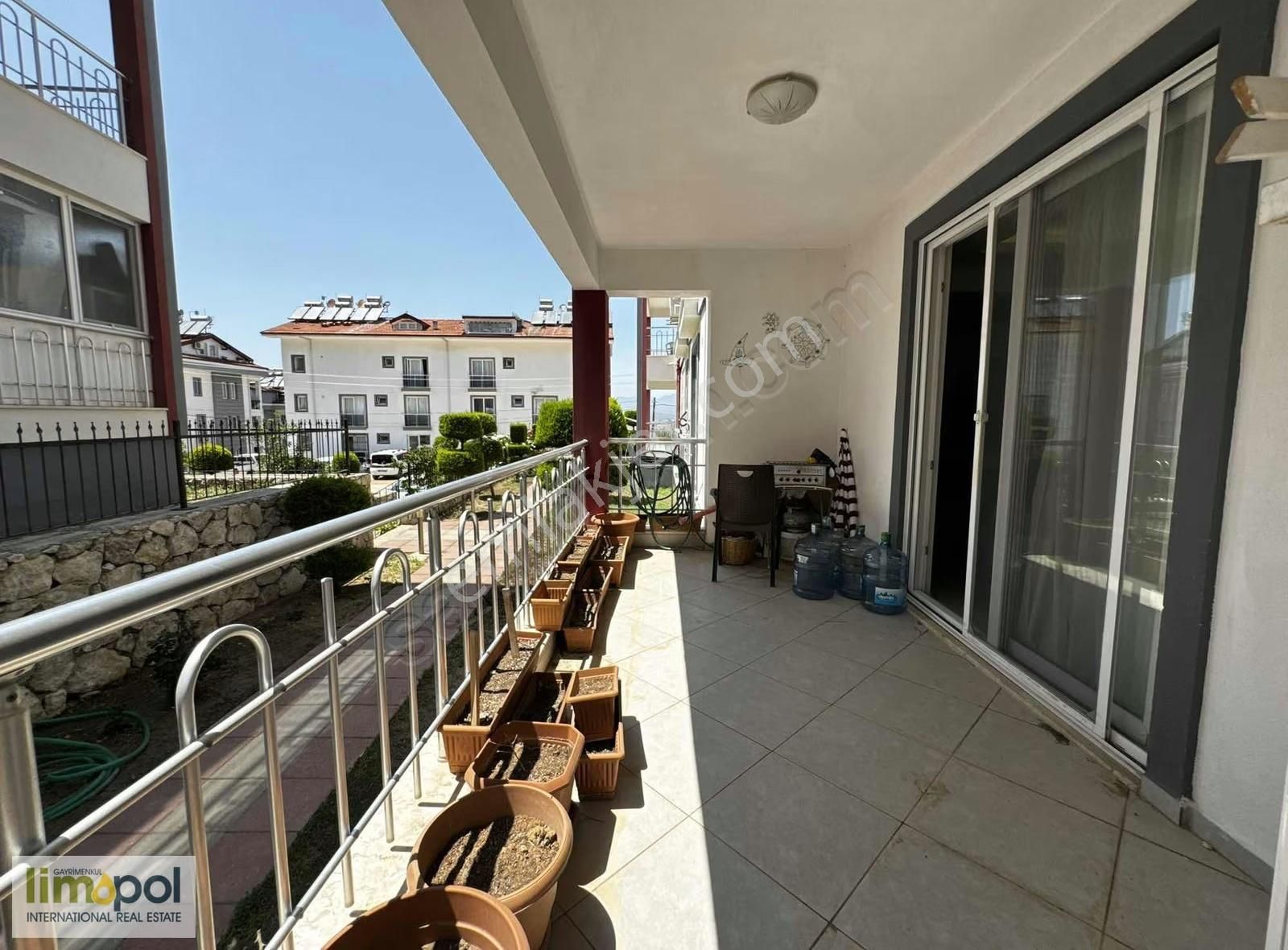 Patlangıç'ta 3+1 120 M2 Giriş Kat Nezih Sitede Satılık Daire - Görsel 29