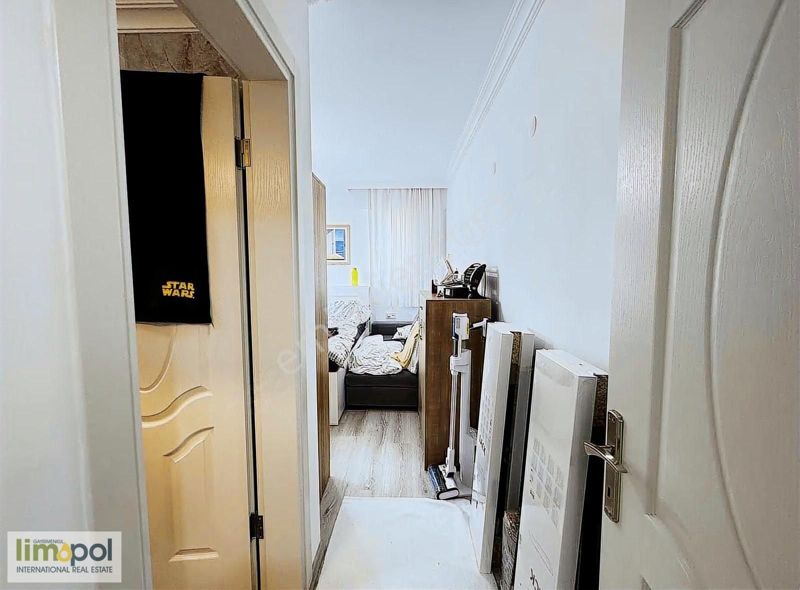 Patlangıç'ta 3+1 120 M2 Giriş Kat Nezih Sitede Satılık Daire - Görsel 13