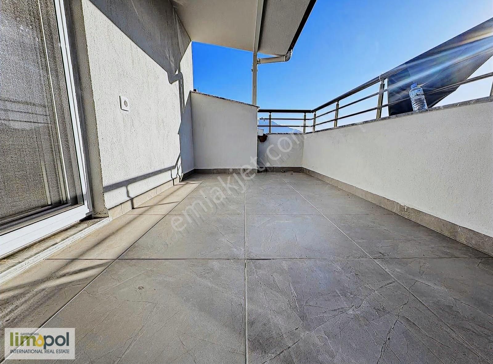 Cami Mah.3+1 Müstakil Girişli 140 M2 Dubleks Satılık Daire - Görsel 16