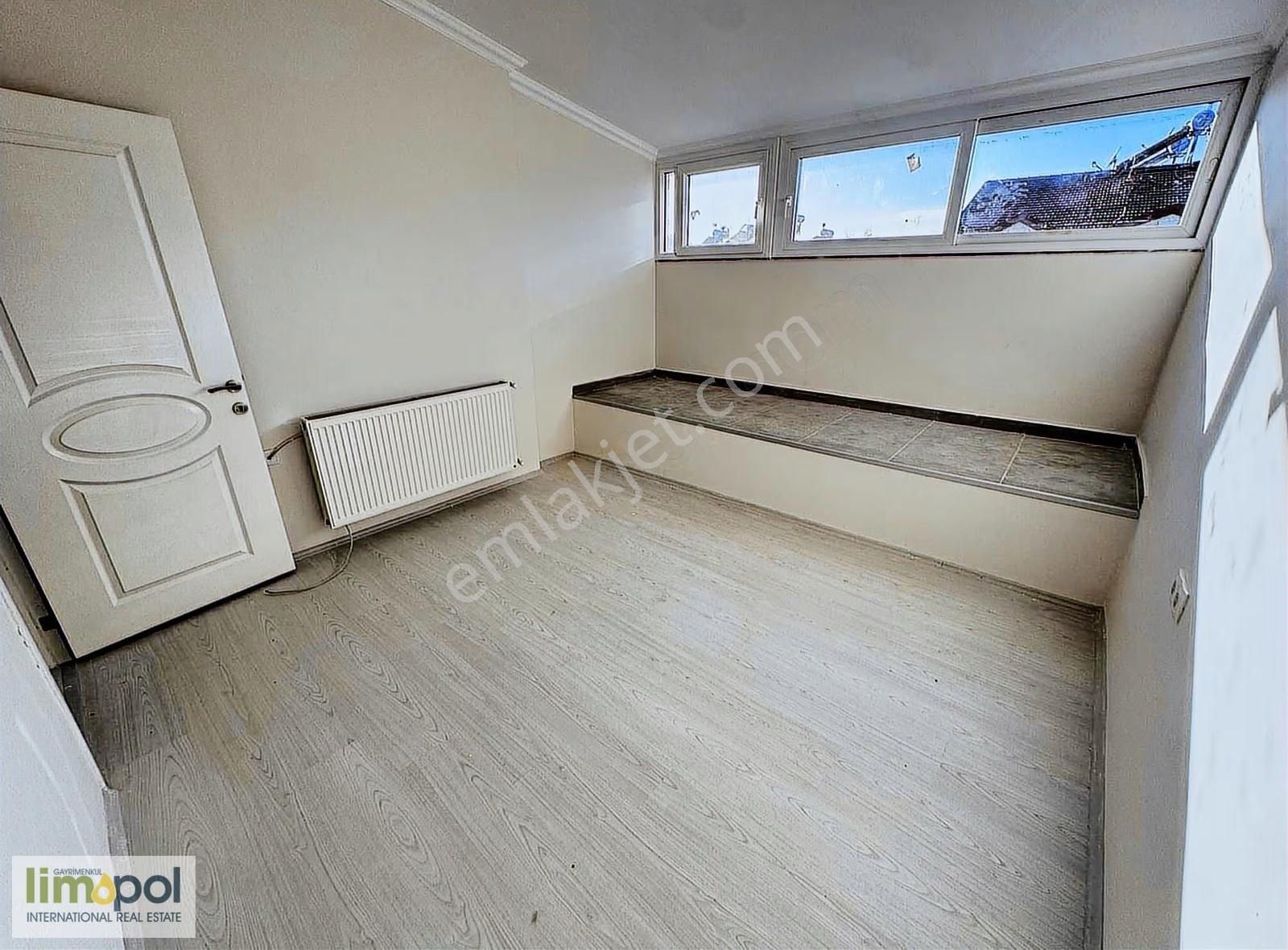 Cami Mah.3+1 Müstakil Girişli 140 M2 Dubleks Satılık Daire - Görsel 9