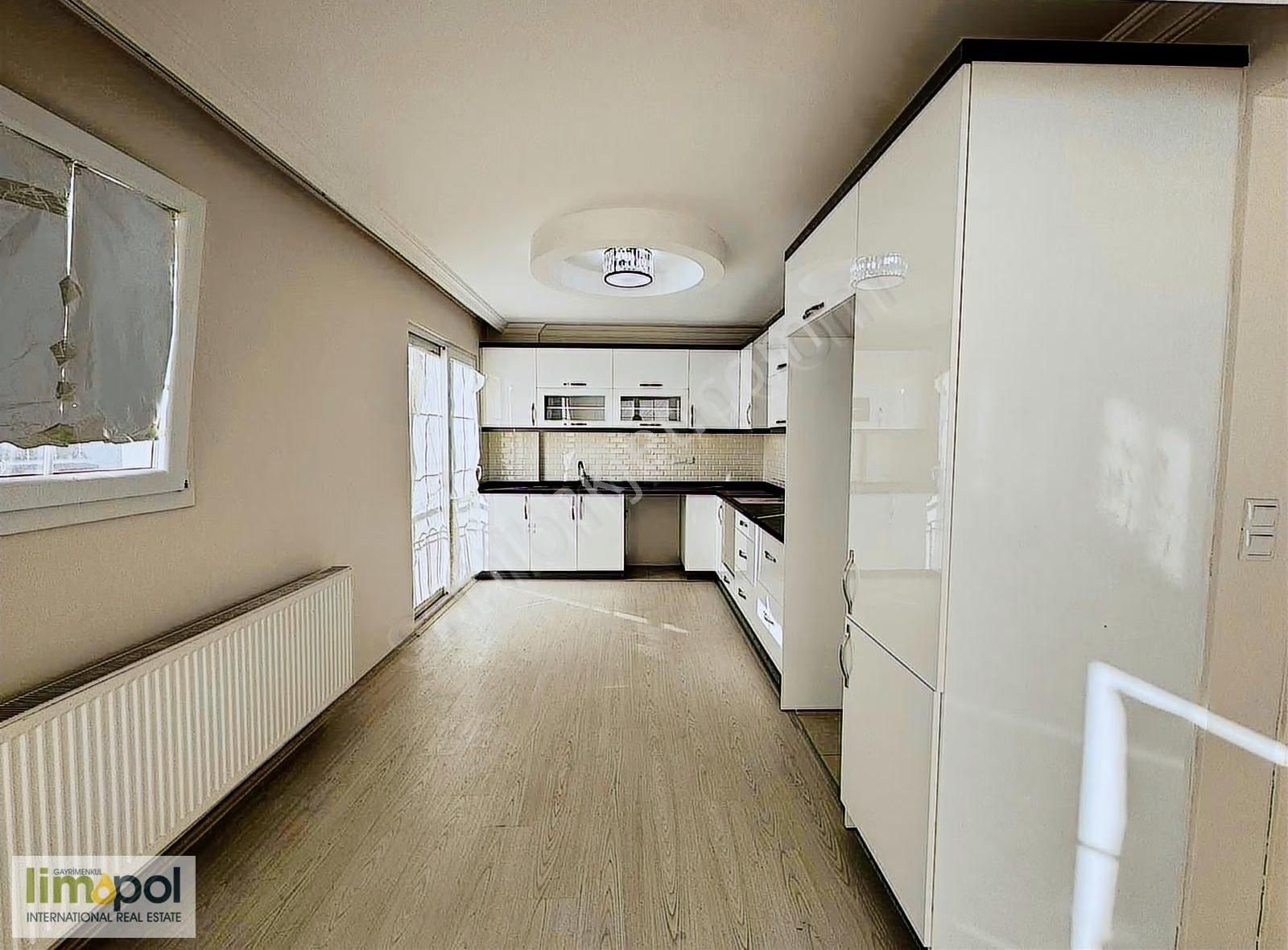 Cami Mah.3+1 Müstakil Girişli 140 M2 Dubleks Satılık Daire - Görsel 22