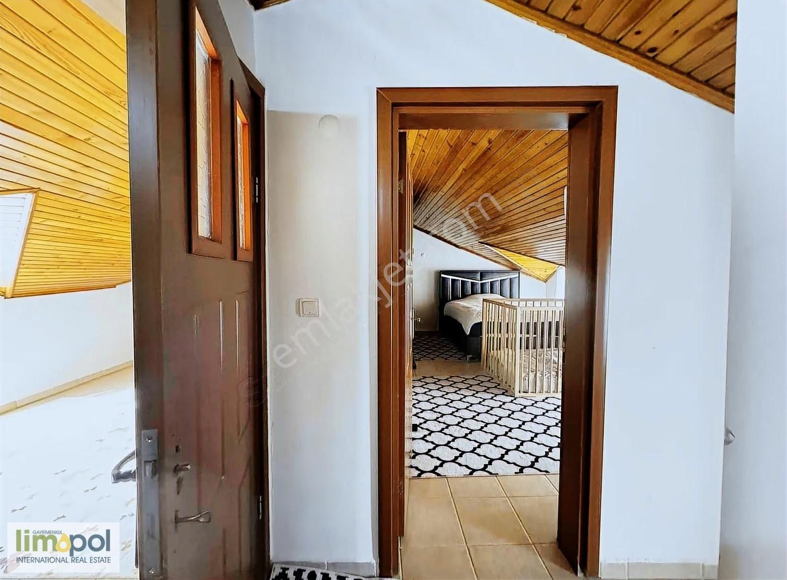 Patlangıç'ta Avm Yakını,5+1 180 M2 Dubleks Geniş Satılık Daire - Görsel 20