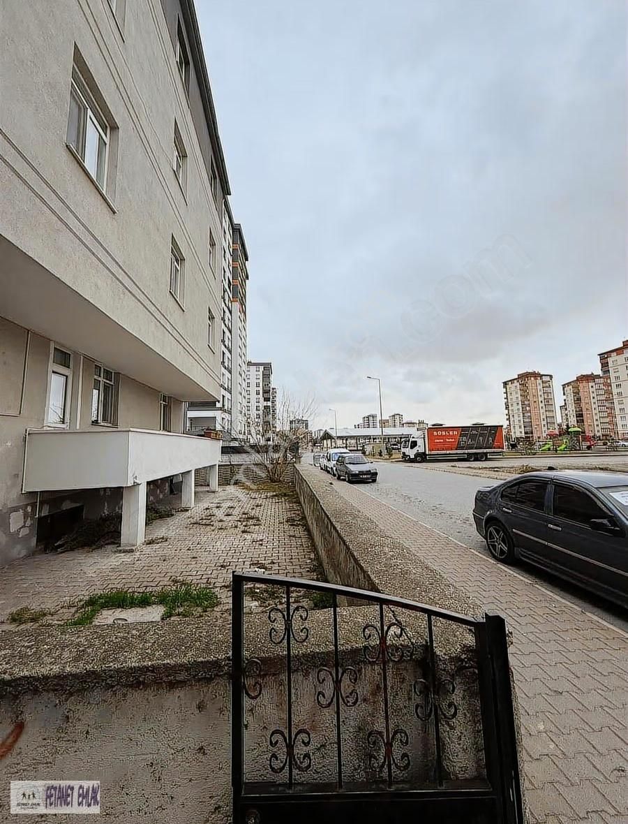 Fetanet Emlaktan Zümrüt Mahallesinde 3+1 Odalı Kiralık Daire - Görsel 10