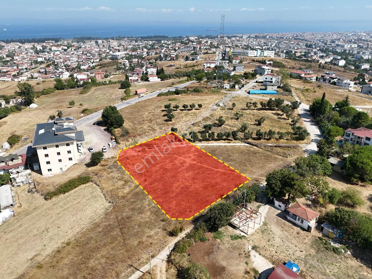 Turyap Soner'den Satılık Projelik 1981 M² Müstakil Parsel - Görsel 2