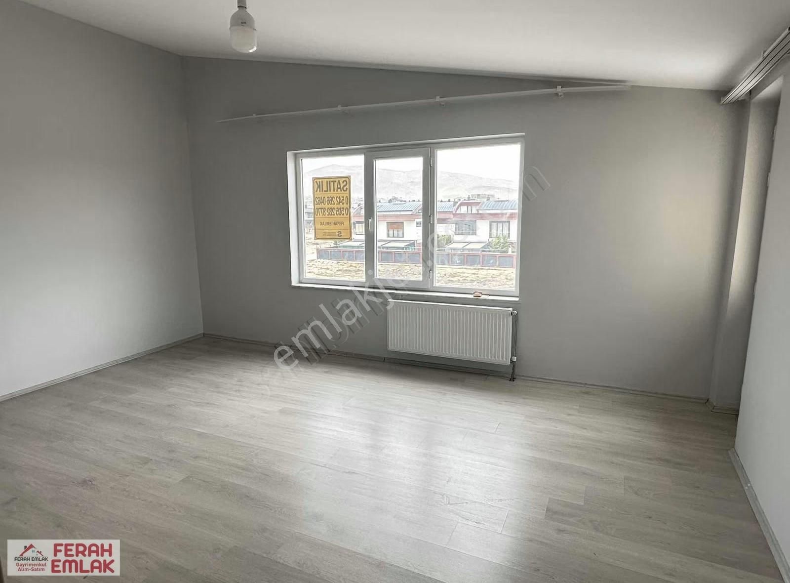 Abdülhamithan Caddesine Cephe Site İçi Satlık Dubleks Daire - Görsel 3