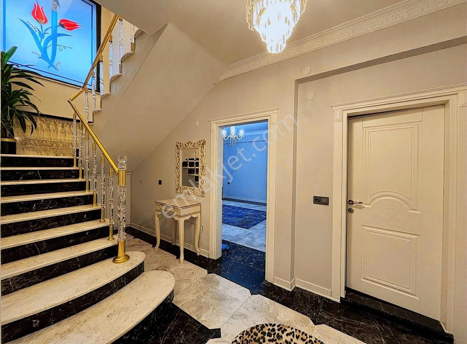 Emlaccar Dan Erenlerde Satılık Villa - Görsel 2