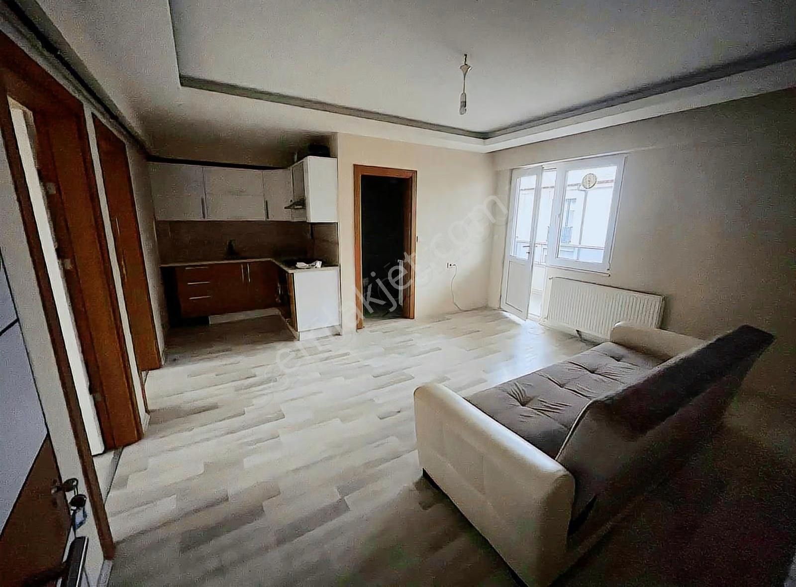 Yeni Mah Merkezde 2+1 Kiralık Daire - Görsel 13