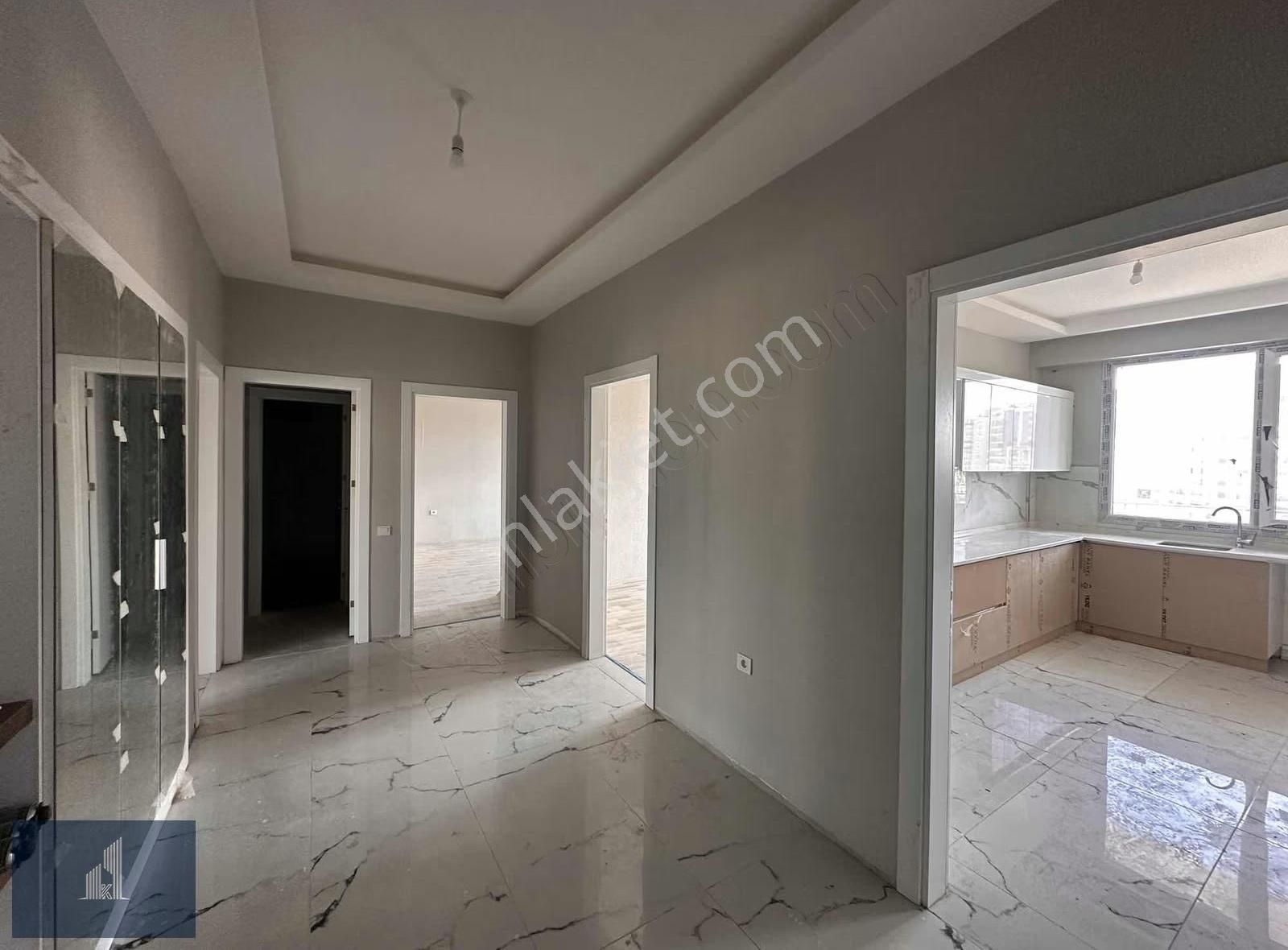 Kadir Dikici'den Dilek Garden'da Arakat Satılık 3,5+1 Daire - Görsel 2