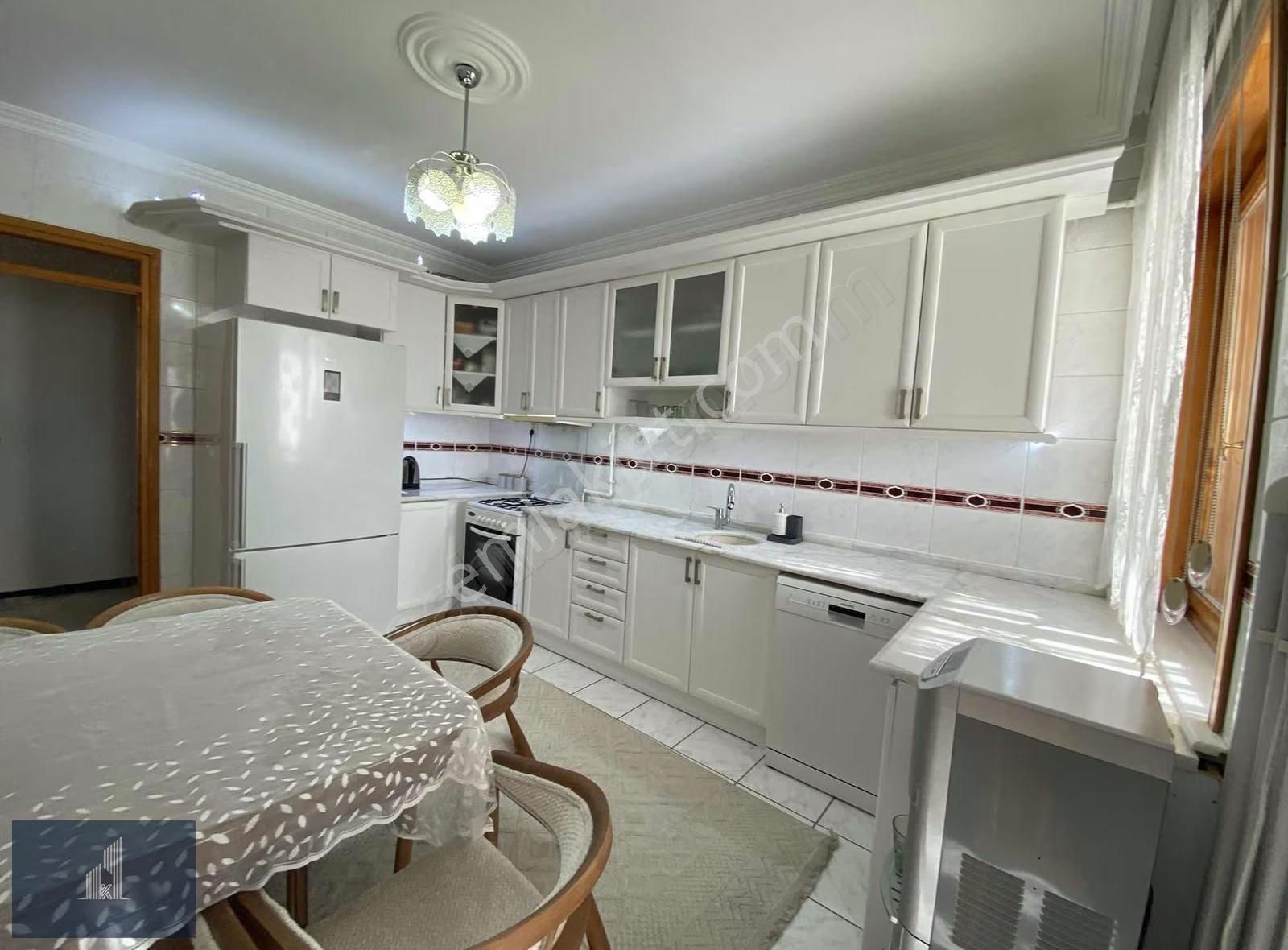 Erenköy Mahallesinde Huzur Dolu Site İçi Satılık 3+1 Daire - Görsel 3