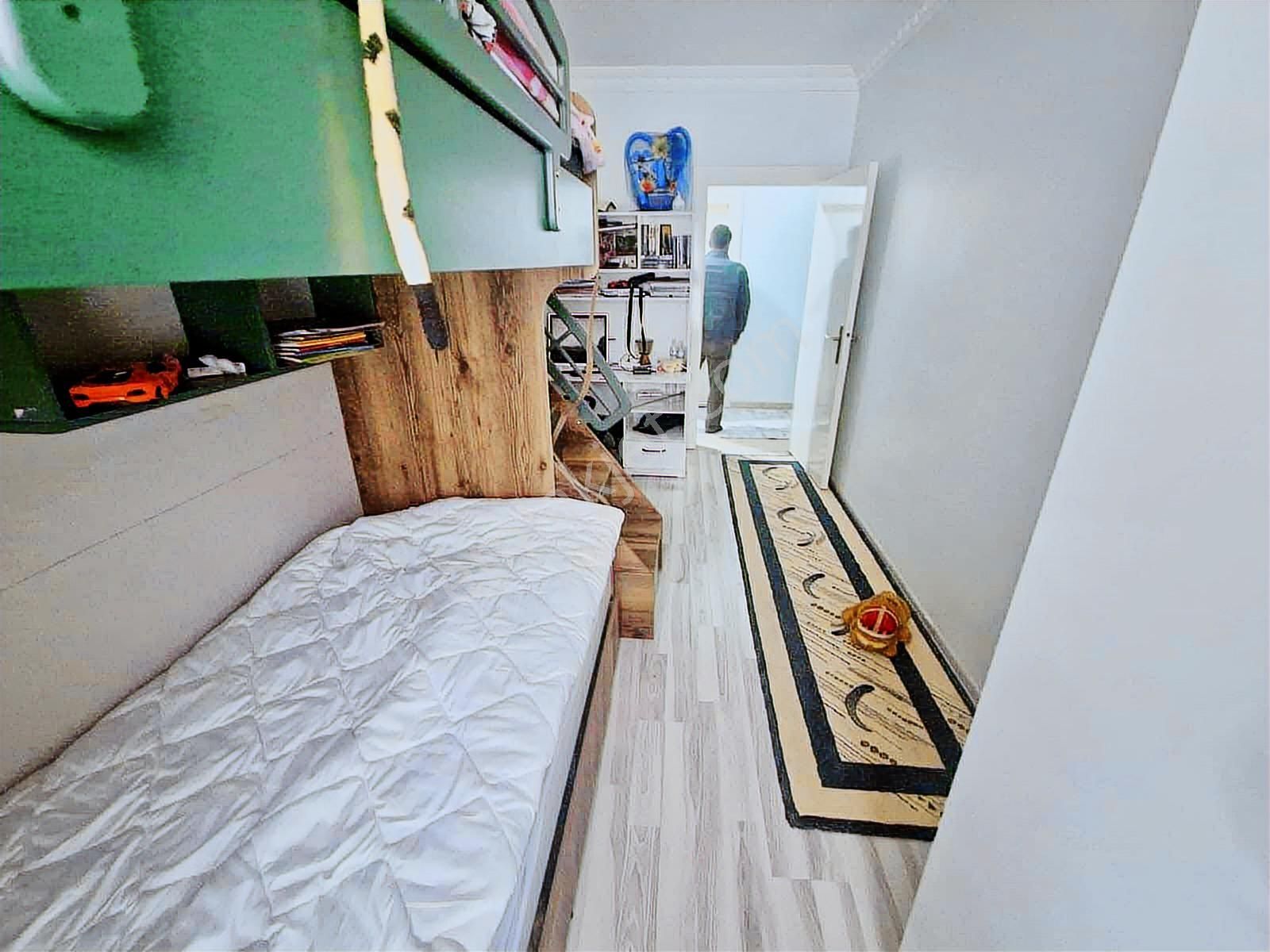 Avantaj'dan Yeşilbayır'da Katta 3+1 Kilerli Masrafsız Daire - Görsel 18