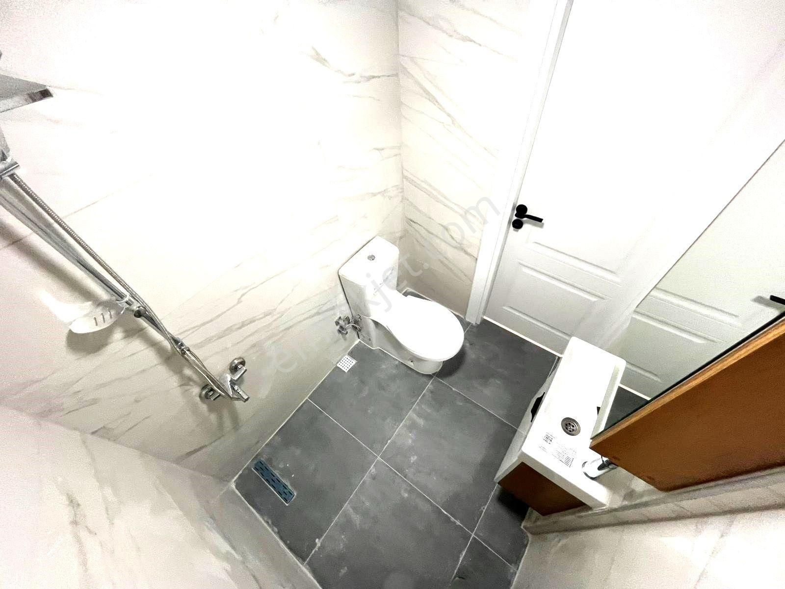 Akçay'da Aygül'den Site İçi Ful Yapılı Ayrı Mutfak Ebeveyn Banyolu Ön Cephe Kaçmaz 3+1 Satılık Daire - Görsel 19