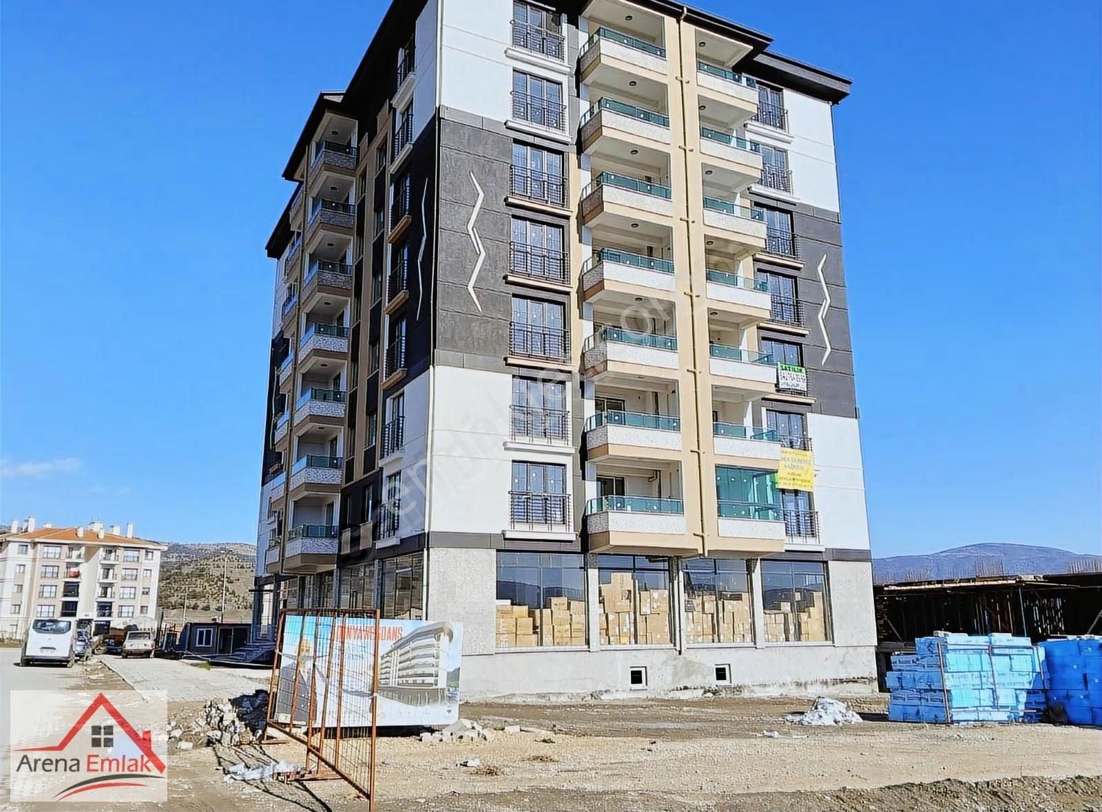Arena Emlaktan 145 M2 3.kat Sıfır Daire