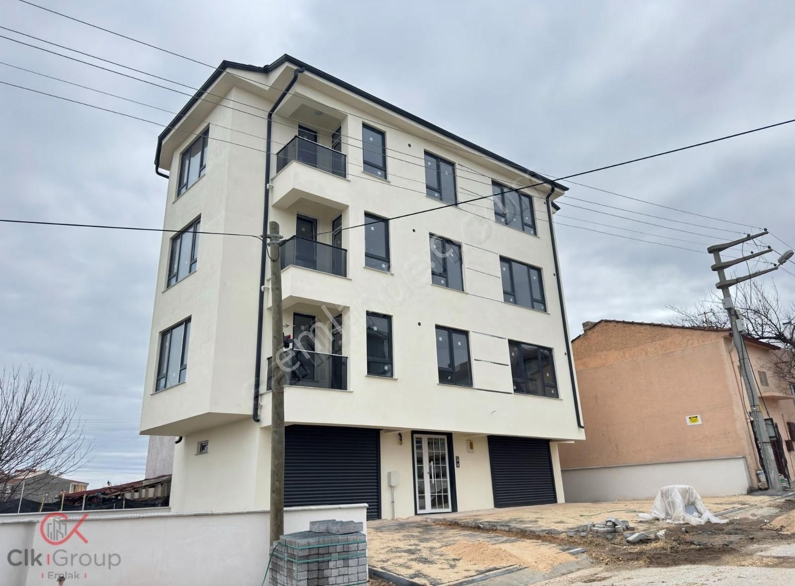 Clk Gm'den Şirintepede Satılık 2+0 Bahçeli Tip Sıfır Daire - Görsel 28