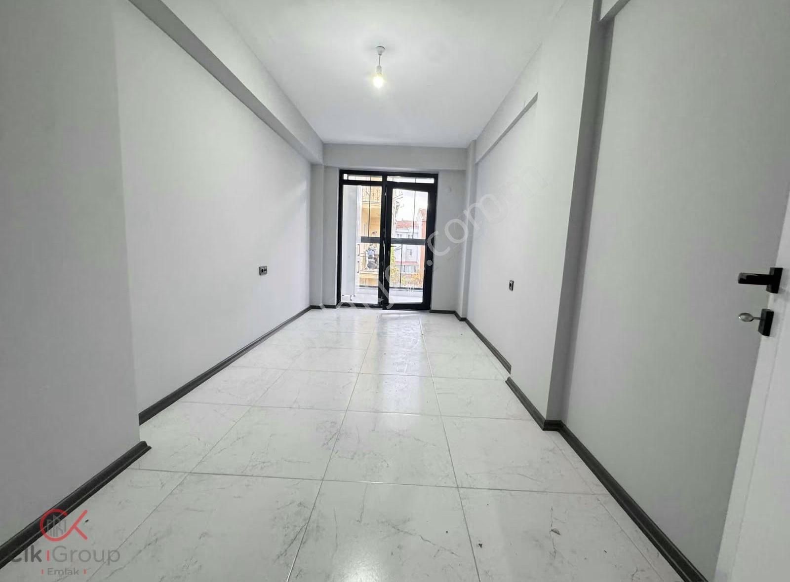 Clk Gmden | Modern Tasarımlı Yerden Isıtmalı Şık 1+1/2+0 Daire - Görsel 11