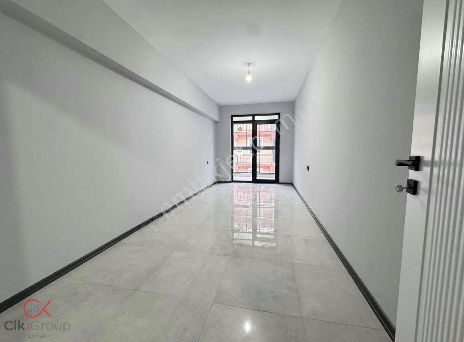 Clk Gmden | Modern Tasarımlı Yerden Isıtmalı Şık 1+1/2+0 Daire - Görsel 4