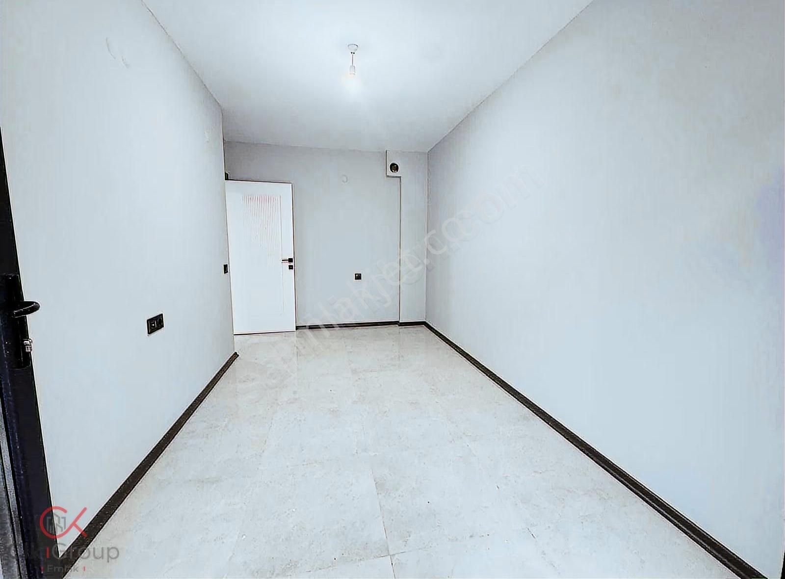 Clk Gmden | Modern Tasarımlı Yerden Isıtmalı Şık 1+1/2+0 Daire - Görsel 22